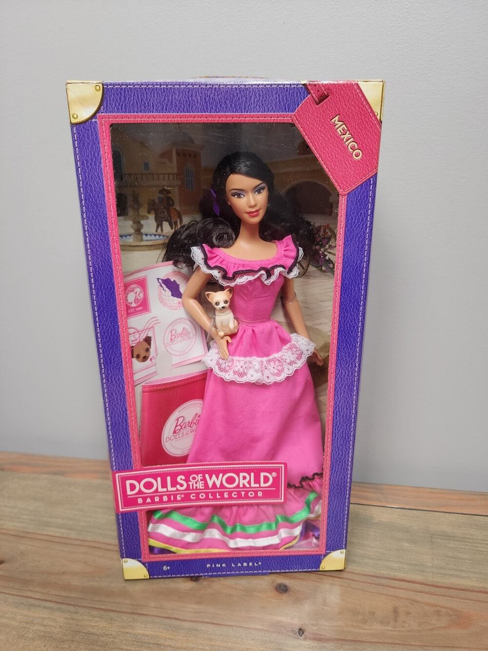 MEXICO PASSPORT MARIACHI BARBIE DOLL DOLLS OF THE WORLD 2011 MATTEL W3374 NRFB